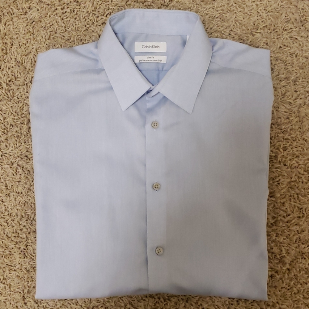 Calvin Klein Dress Shirt - Slim Fit - Non Iron
